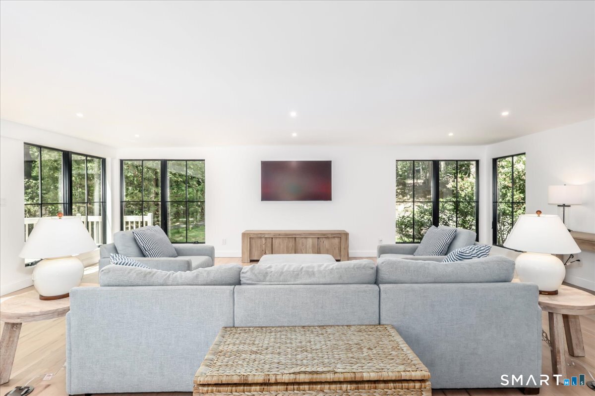 256 Wilton Road East Ridgefield, CT 06877 - Photo 6 of 40
