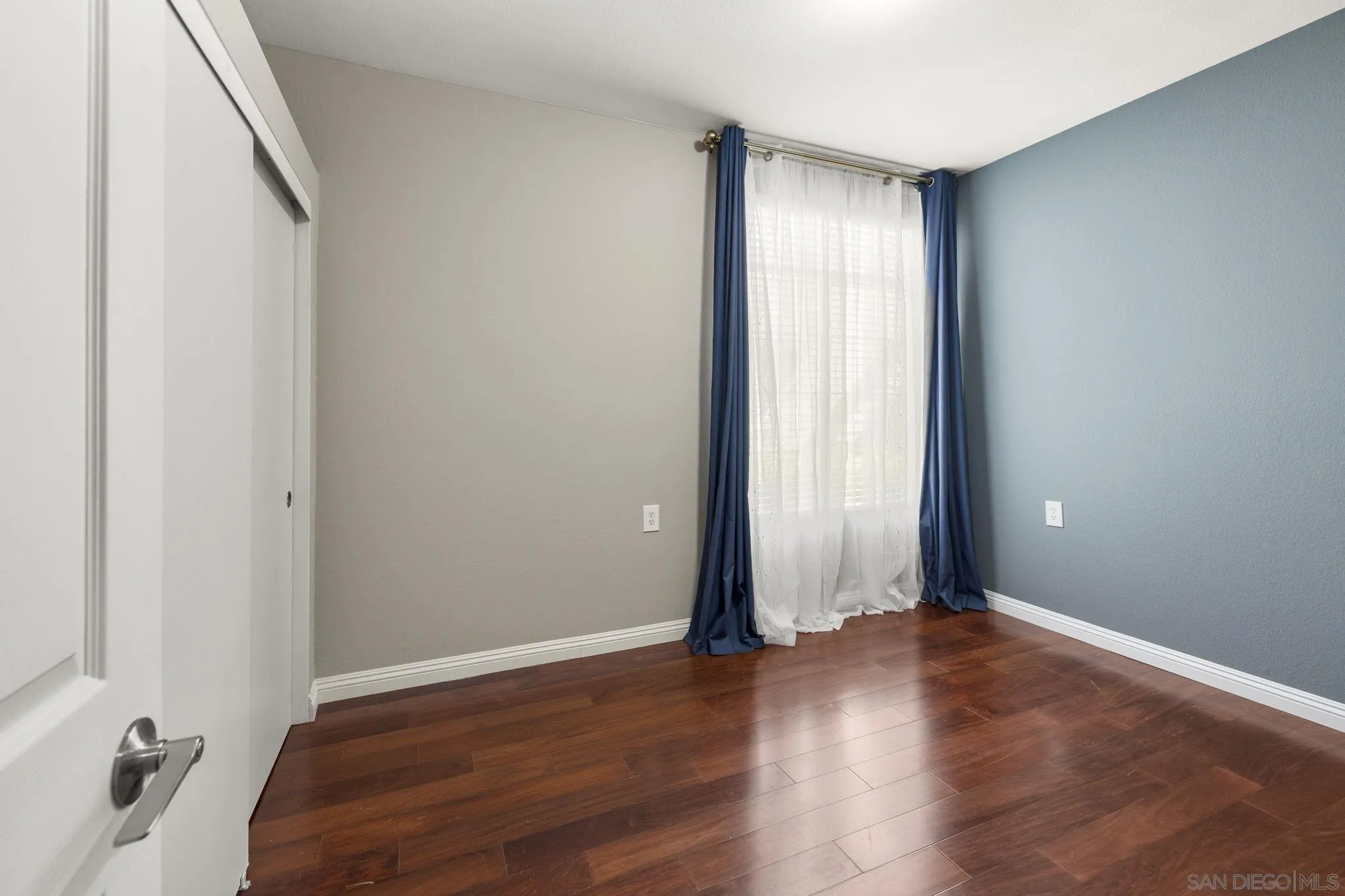 3335 Genoa Way, Unit 112 Oceanside, CA 92056 - Photo 22 of 35 Bedroom