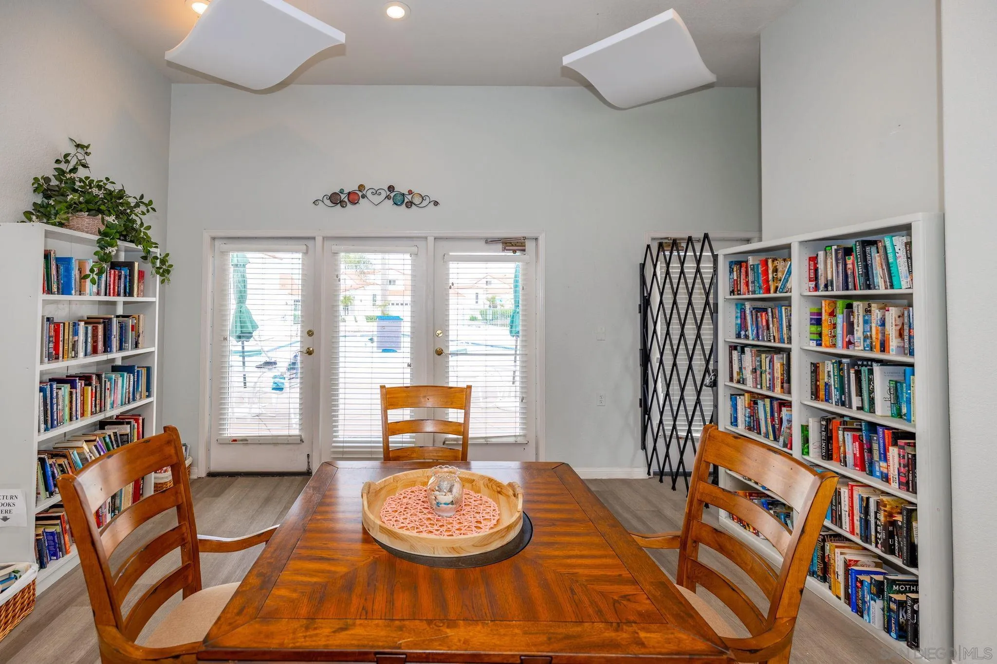 3335 Genoa Way, Unit 112 Oceanside, CA 92056 - Photo 32 of 35 Community clubhouse library