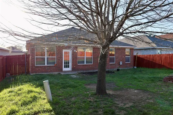 $1,875 | 6436 Waterhill Lane, Fort Worth, TX 76179