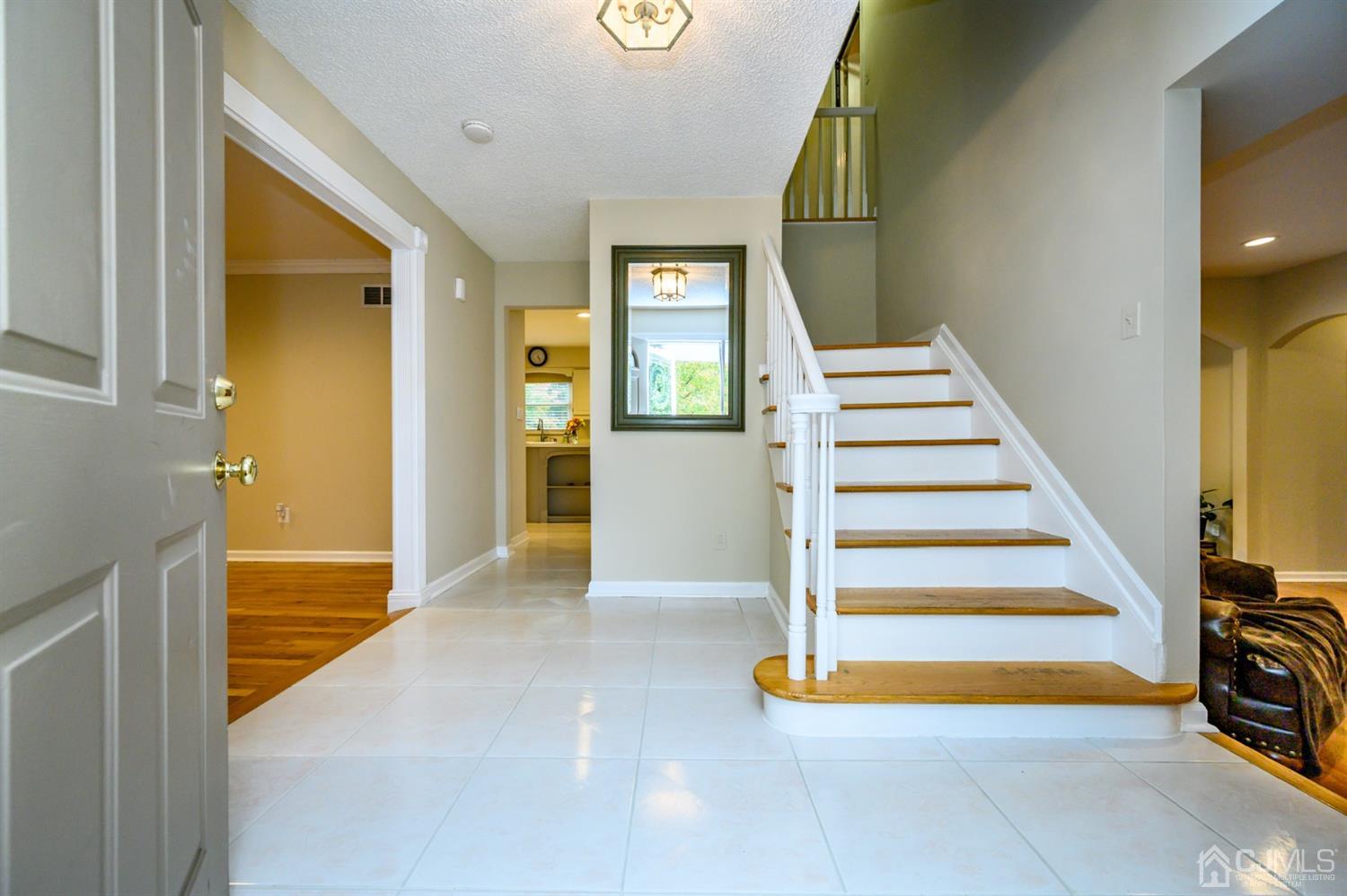 22 Hershey Road East Brunswick, NJ 08816 - Photo 3 of 43 Gallery Image 3