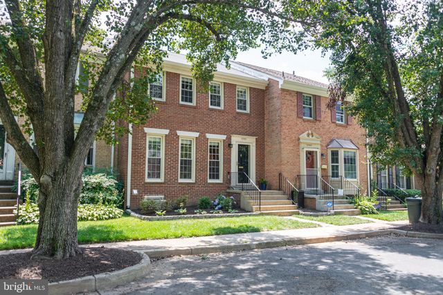 $578,000 | 10563 Assembly Drive, Fairfax, VA 22030