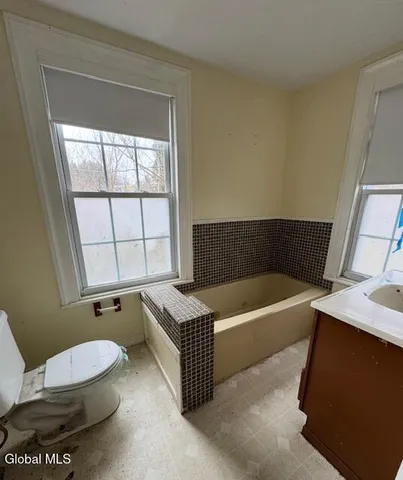 $219,900 | 1896 Western Turnpike, Duanesburg, NY 12056