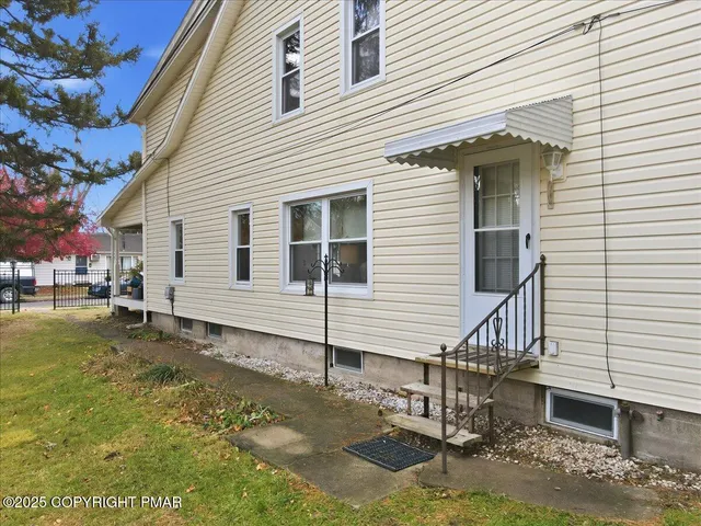 $399,000 | 138 Sopher Street, East Stroudsburg, PA 18301