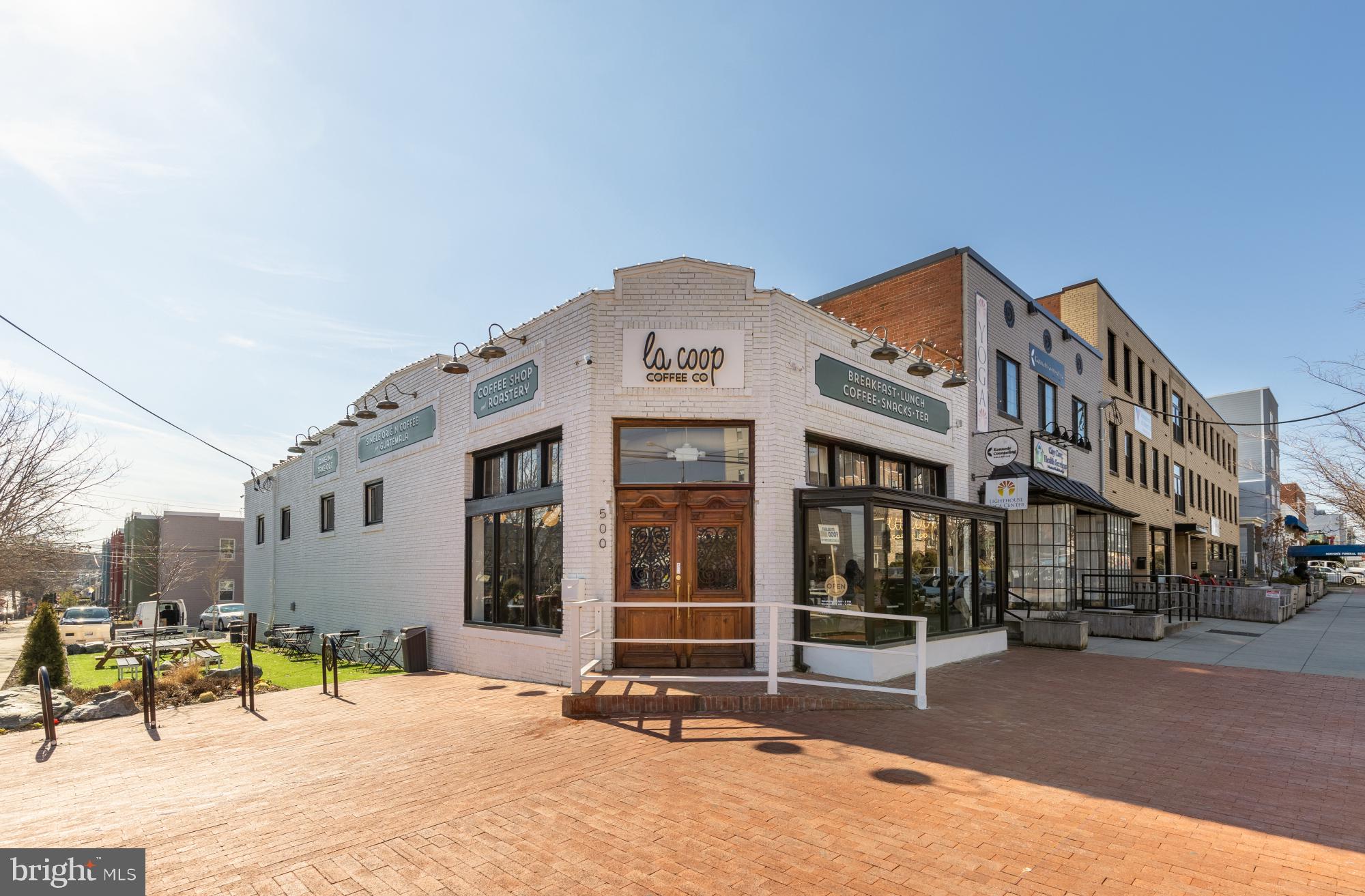 30 Kennedy Street Northwest, Unit 6 Washington, DC 20011 - Photo 35 of 35 a view of a building with a street