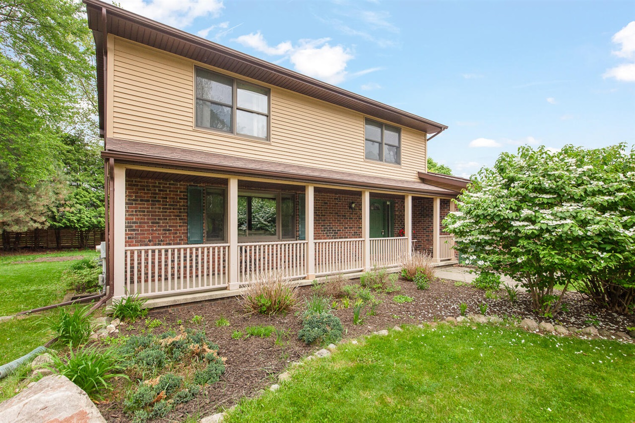 1302 North Freer Road Chelsea, MI 48118 - Photo 3 of 68