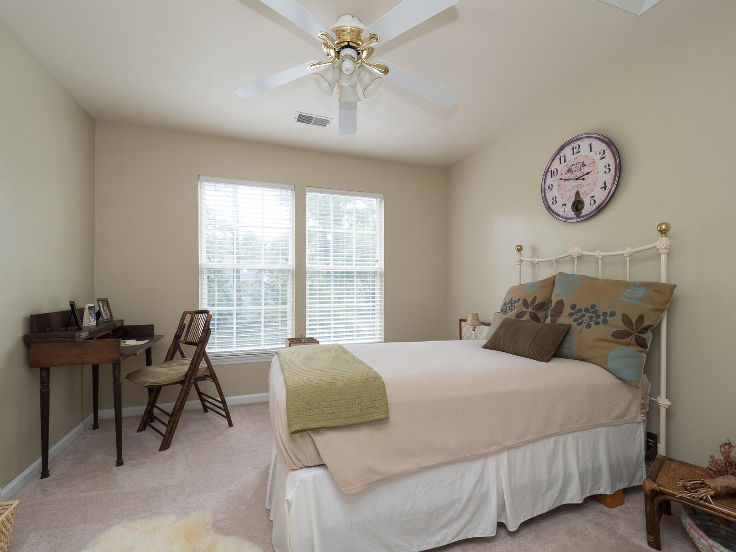 125 Whaler Road Summerville, SC 29485 - Photo 18 of 28 Bedroom2