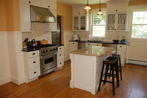 107 Maple Street Milton, MA 02186 - Photo 7 of 23 Gallery Image 7