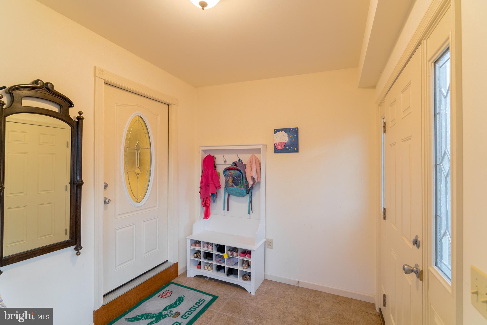 3705 Mill Road Hatboro, PA 19040 - Photo 3 of 28 3 Seasons Room