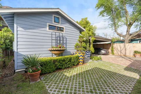 $650,000 | 1116 Nadine Street, Houston, TX 77009