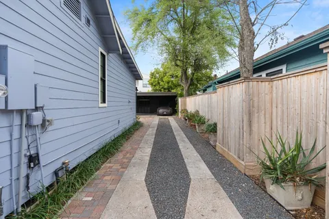 $650,000 | 1116 Nadine Street, Houston, TX 77009