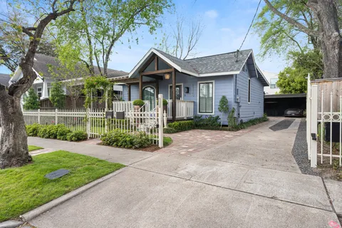 $650,000 | 1116 Nadine Street, Houston, TX 77009