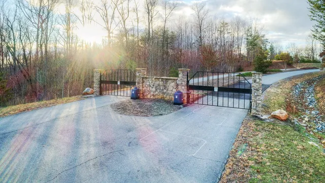 $75,000 | Lot 6 Robin Ridge Court, Pittsville, VA 24139