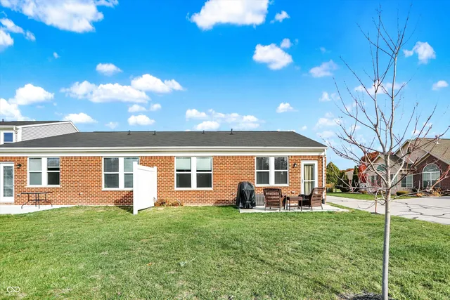 $287,500 | 10311 Gateway Drive, Indianapolis, IN 46234
