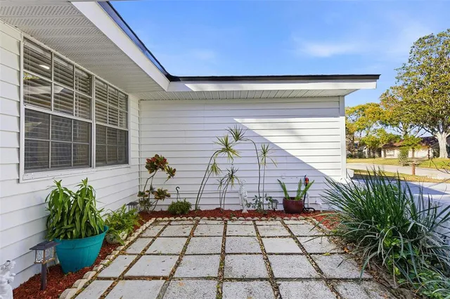 $285,000 | 12303 Camp Creek Lane, Hudson, FL 34667