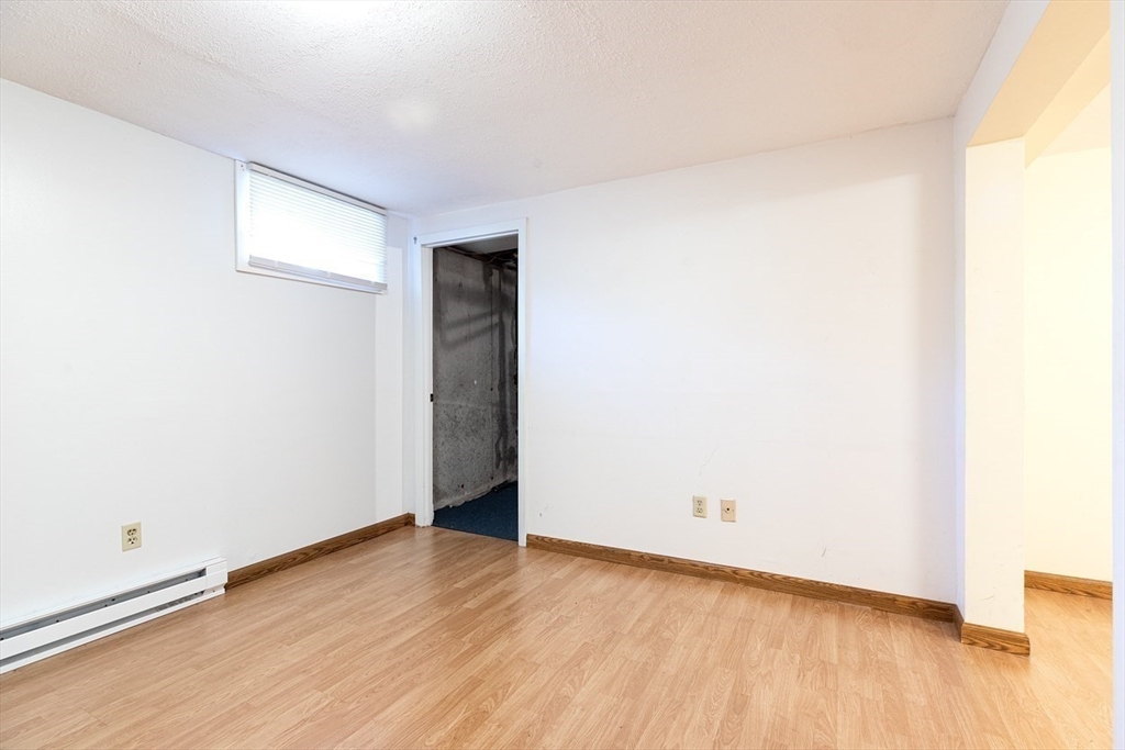 2 Marigold Avenue Wellesley, MA 02482 - Photo 19 of 42