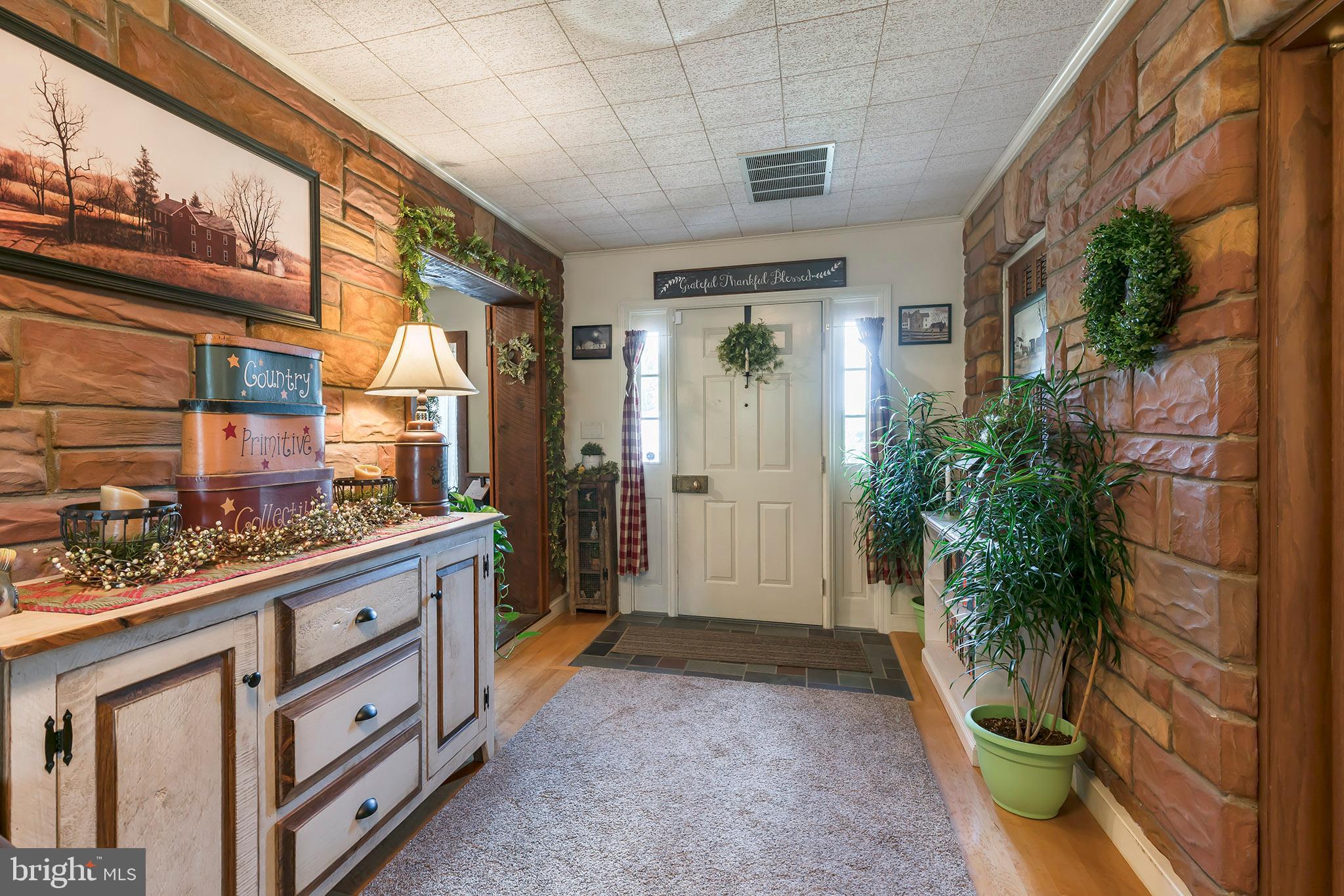 25 Hossler Road Manheim, PA 17545 - Photo 6 of 43