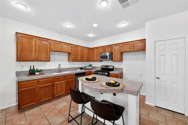 $599,000 | 11515 Bridgecourt Drive, Riverside, CA 92505