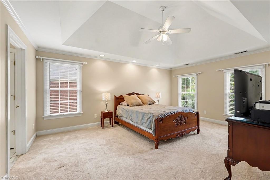 4008 Braddock Road High Point, NC 27265 - Photo 17 of 44 Gallery Image 17