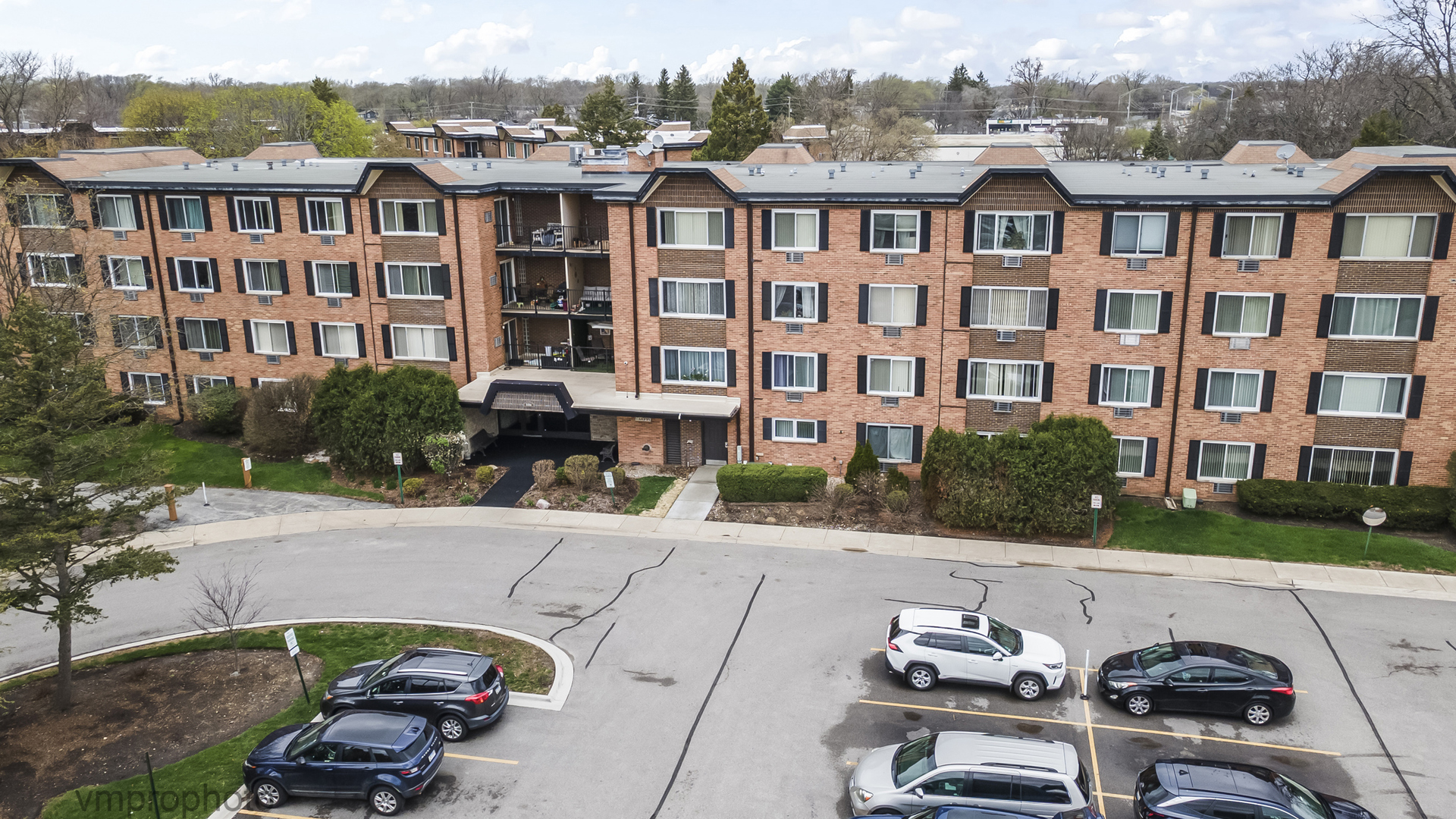 1116 South New Wilke Road, Unit 2209 Arlington Heights, IL 60005 - Photo 1 of 14