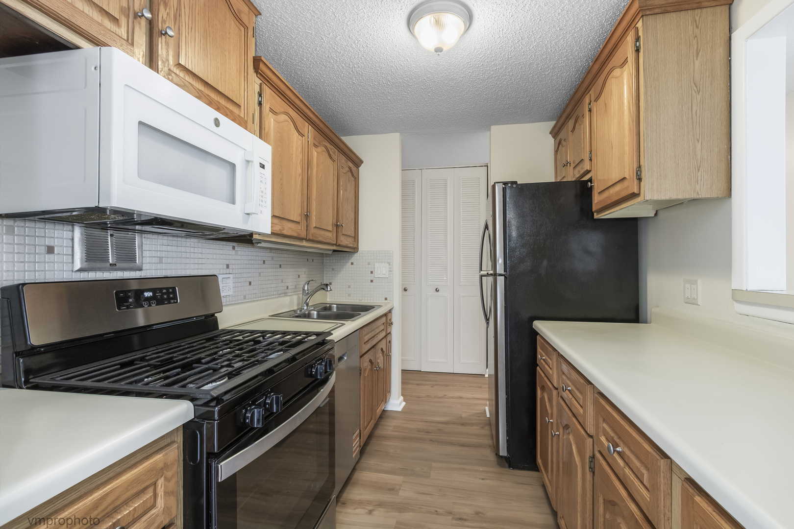 1116 South New Wilke Road, Unit 2209 Arlington Heights, IL 60005 - Photo 4 of 14