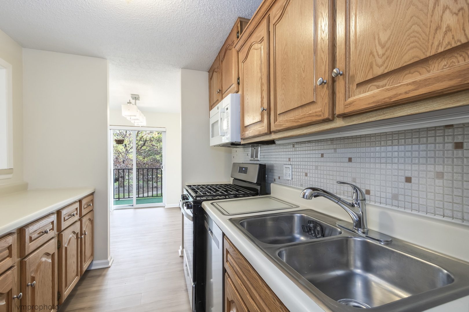 1116 South New Wilke Road, Unit 2209 Arlington Heights, IL 60005 - Photo 5 of 14