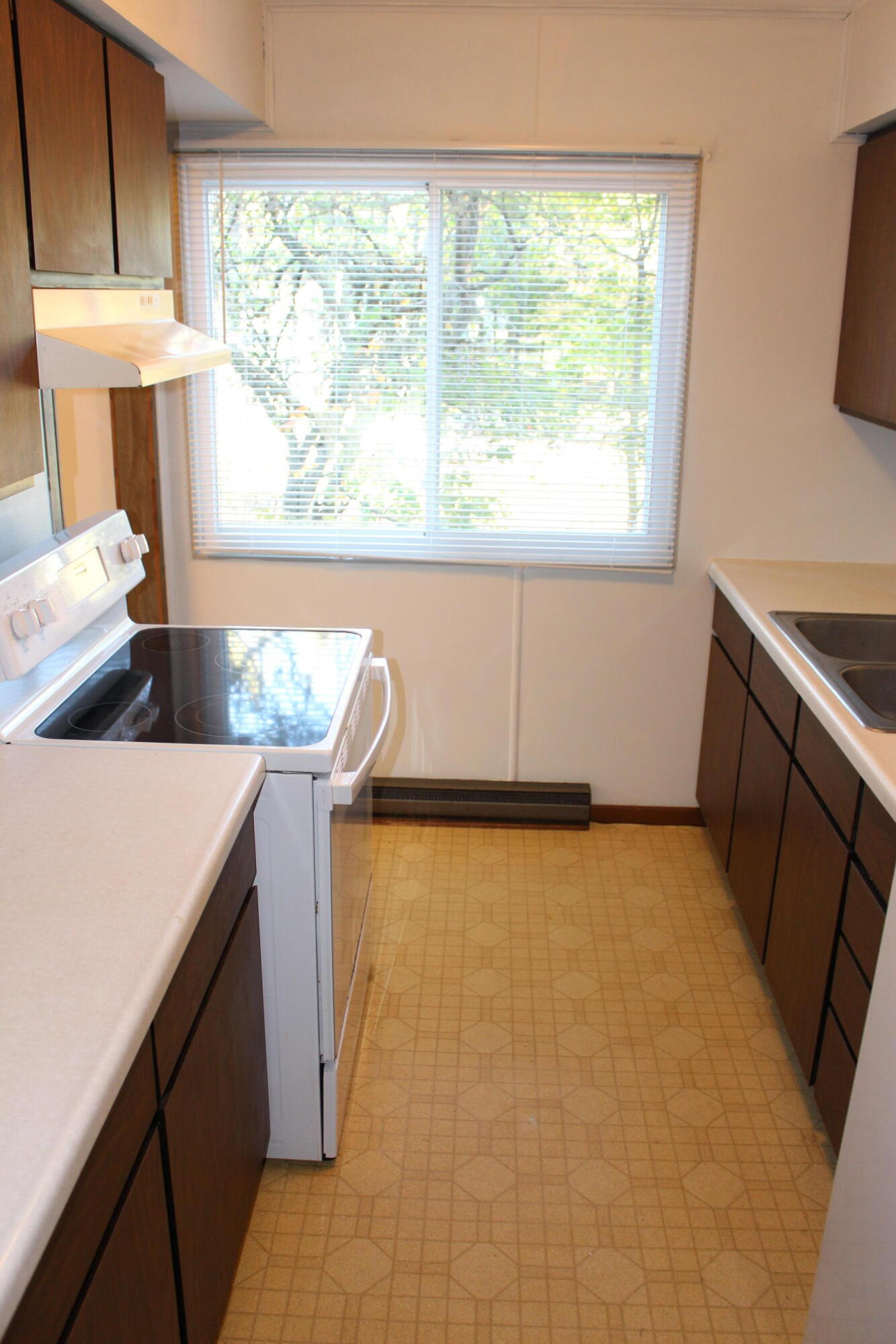 6489 Sorby Highway, Unit 210 Addison, MI 49220 - Photo 2 of 10 IMG_5321