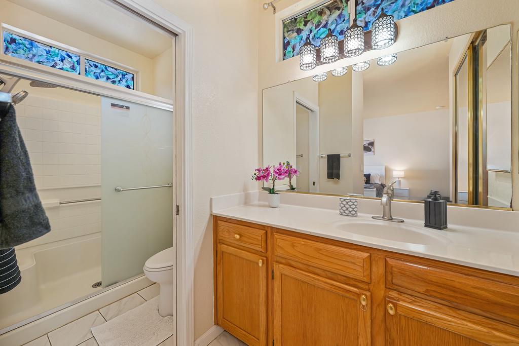 5621 Elk Spring Way Elk Grove, CA 95758 - Photo 27 of 35