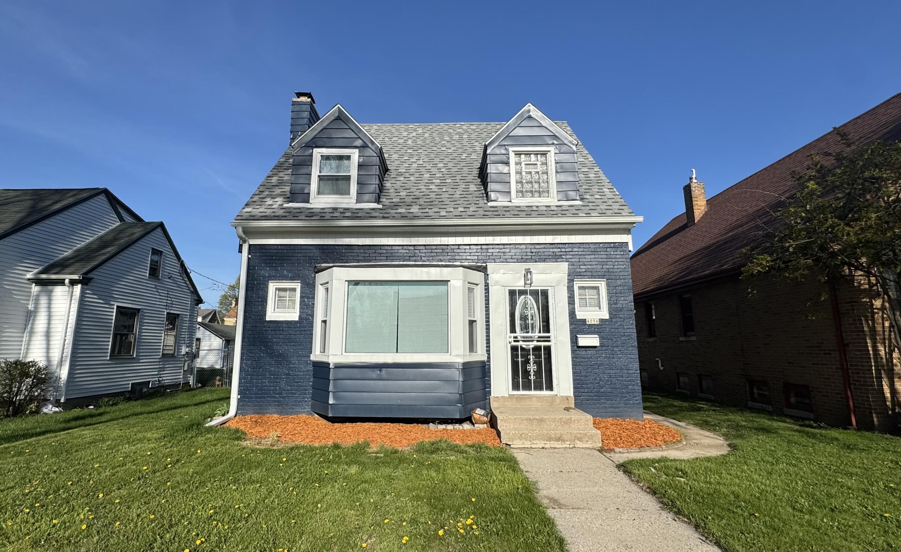4056 North 46th Street Milwaukee, WI 53216 - Photo 2 of 22 Front
