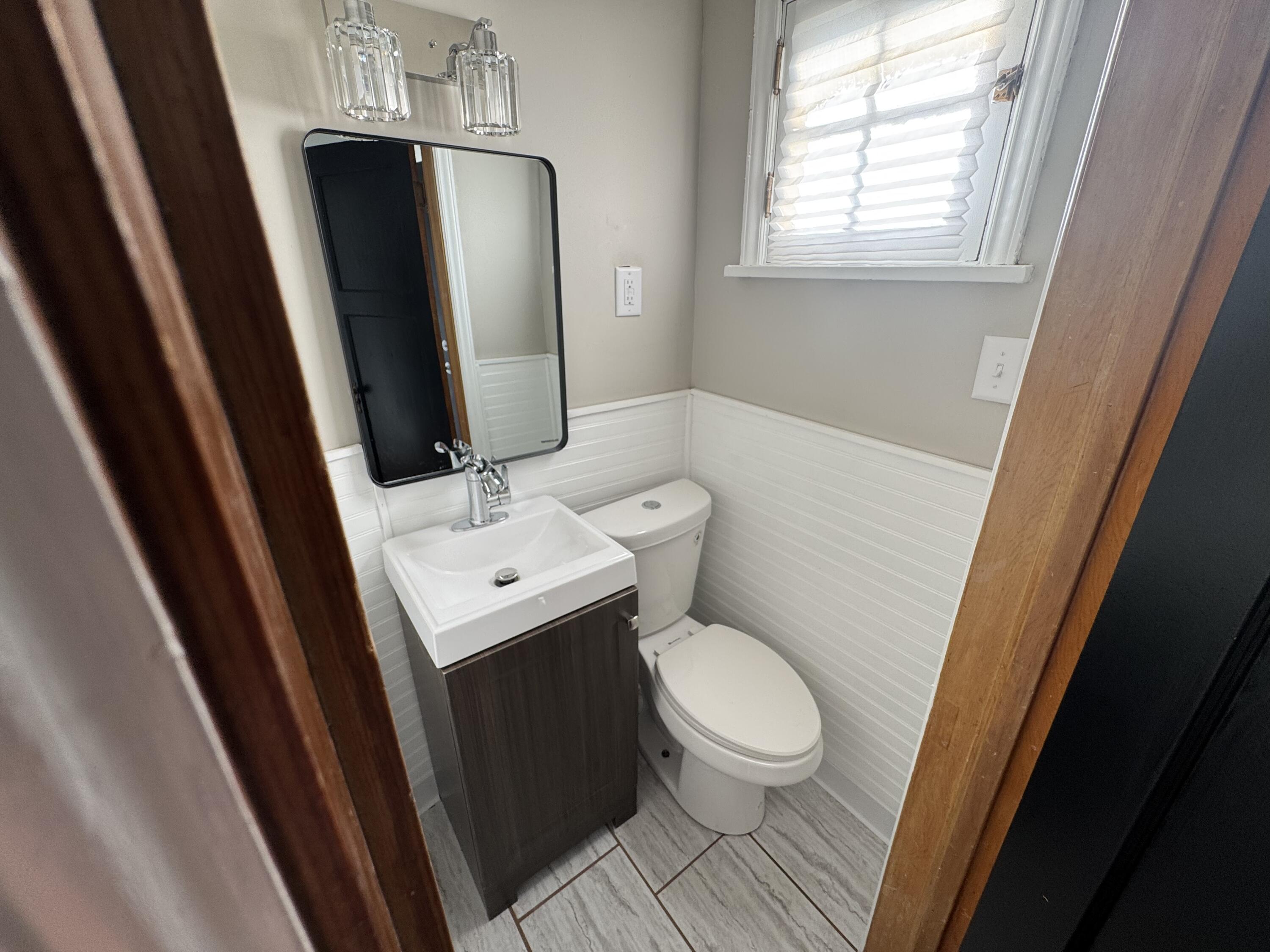 4056 North 46th Street Milwaukee, WI 53216 - Photo 10 of 22 Half Bath
