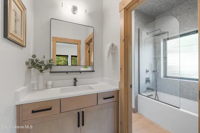 $1,799,000 | 15894 West Carmel Way, Unit SPEC HOME, Post Falls, ID 83854