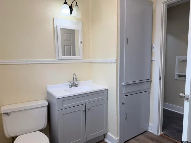 $195,000 | 715 North Englewood Avenue, Tyler, TX 75702