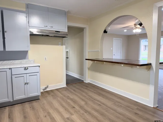 $195,000 | 715 North Englewood Avenue, Tyler, TX 75702