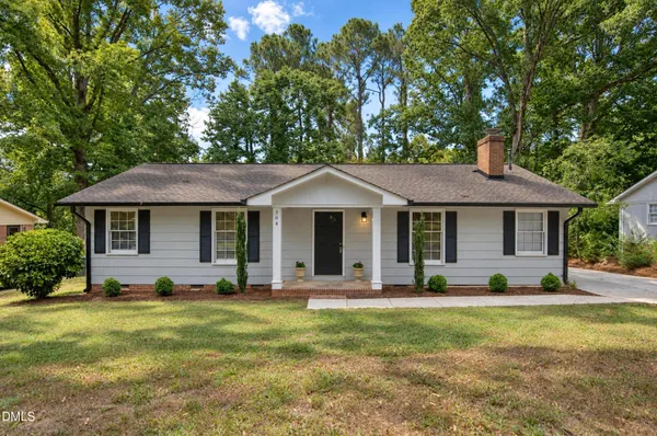 $470,000 | 304 Northclift Drive, Raleigh, NC 27609