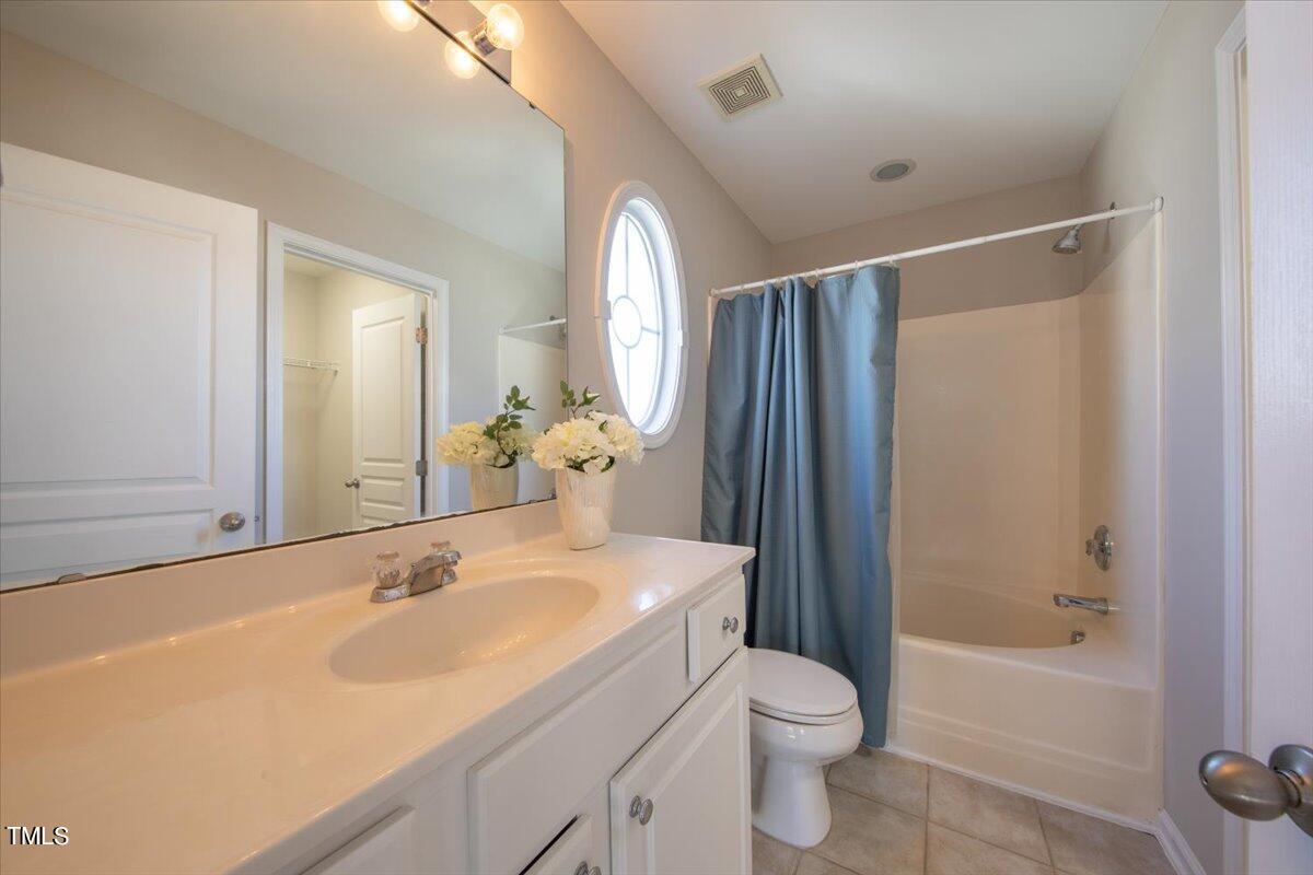 222 Cedar Elm Road Durham, NC 27713 - Photo 30 of 49 222 Cedar Elm master bath