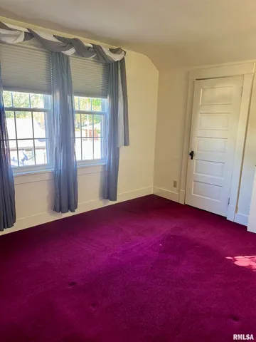 $174,900 | 2223 West Lombard Street, Davenport, IA 52804