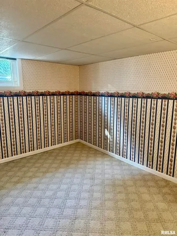 $174,900 | 2223 West Lombard Street, Davenport, IA 52804