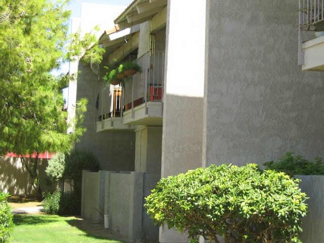5525 East Thomas Road, Unit C01 Phoenix, AZ 85018 - Photo 1 of 1 Primary Photo