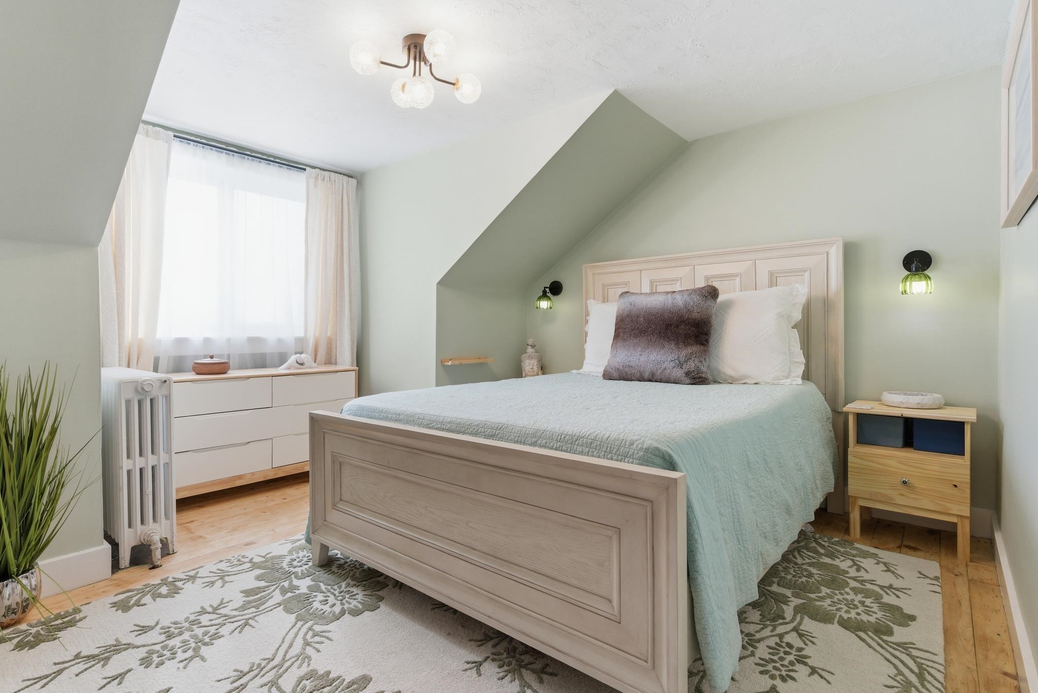 127 Belvidere Street Laconia, NH 03246 - Photo 20 of 36