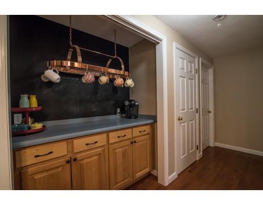 39 Andrews Farm Road Boxford, MA 01921 - Photo 10 of 24 Gallery Image 10