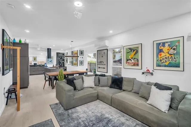 $749,000 | 747 2nd Street North, St. Petersburg, FL 33701