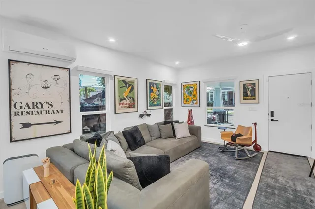 $749,000 | 747 2nd Street North, St. Petersburg, FL 33701