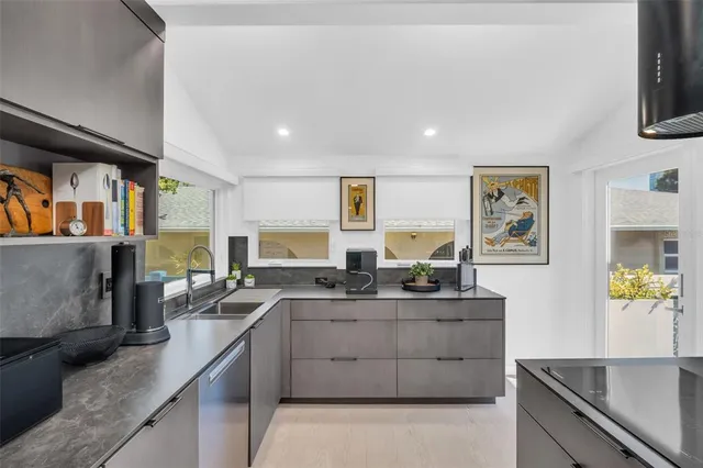 $749,000 | 747 2nd Street North, St. Petersburg, FL 33701