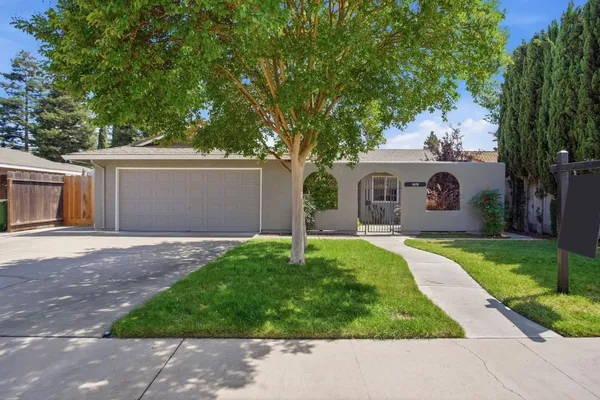$425,000 | 1070 Georgetown Avenue, Turlock, CA 95382