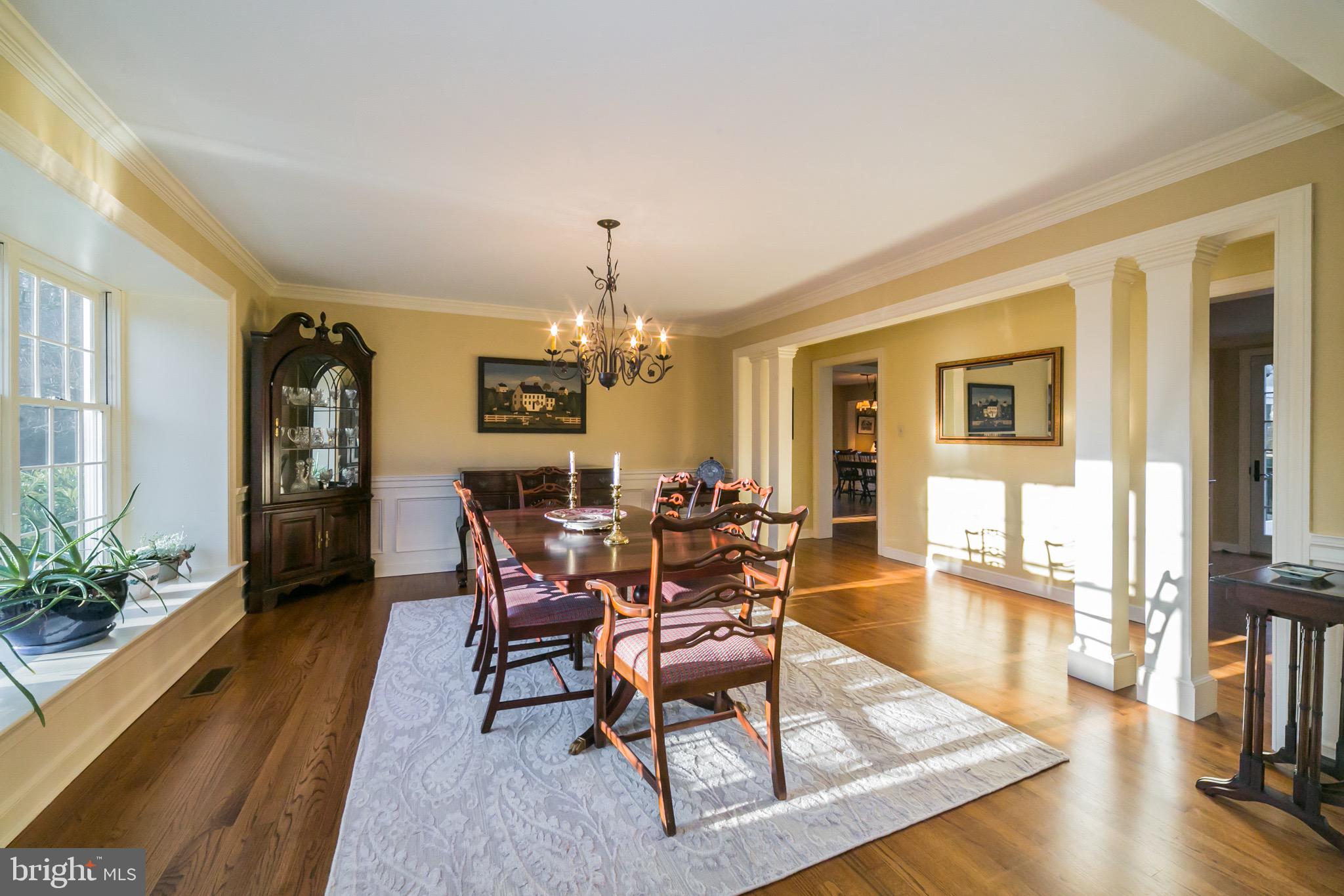 207 Ravenscliff Road Wayne, PA 19087 - Photo 4 of 68 Dining room