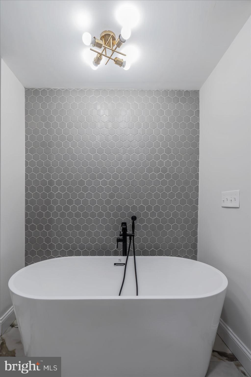 5510 Pimlico Road Baltimore, MD 21209 - Photo 28 of 60