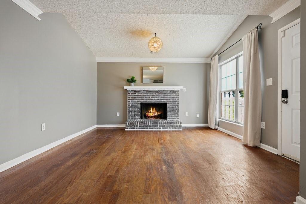 551 Summit Lane Southwest Marietta, GA 30008 - Photo 5 of 61