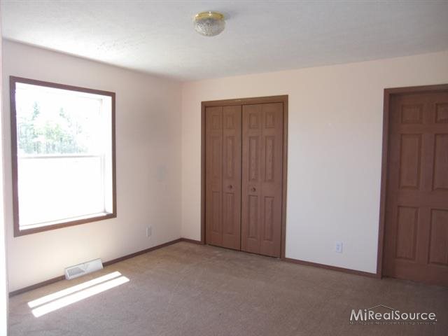 6305 Wellman Line Road Croswell, MI 48422 - Photo 8 of 16 31174675-7.JPG