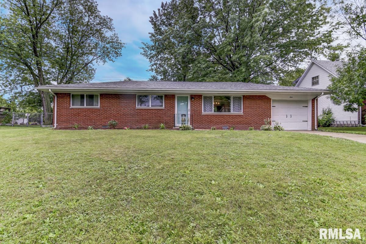 60 Mesa Road Springfield, IL 62702 - Photo 1 of 28