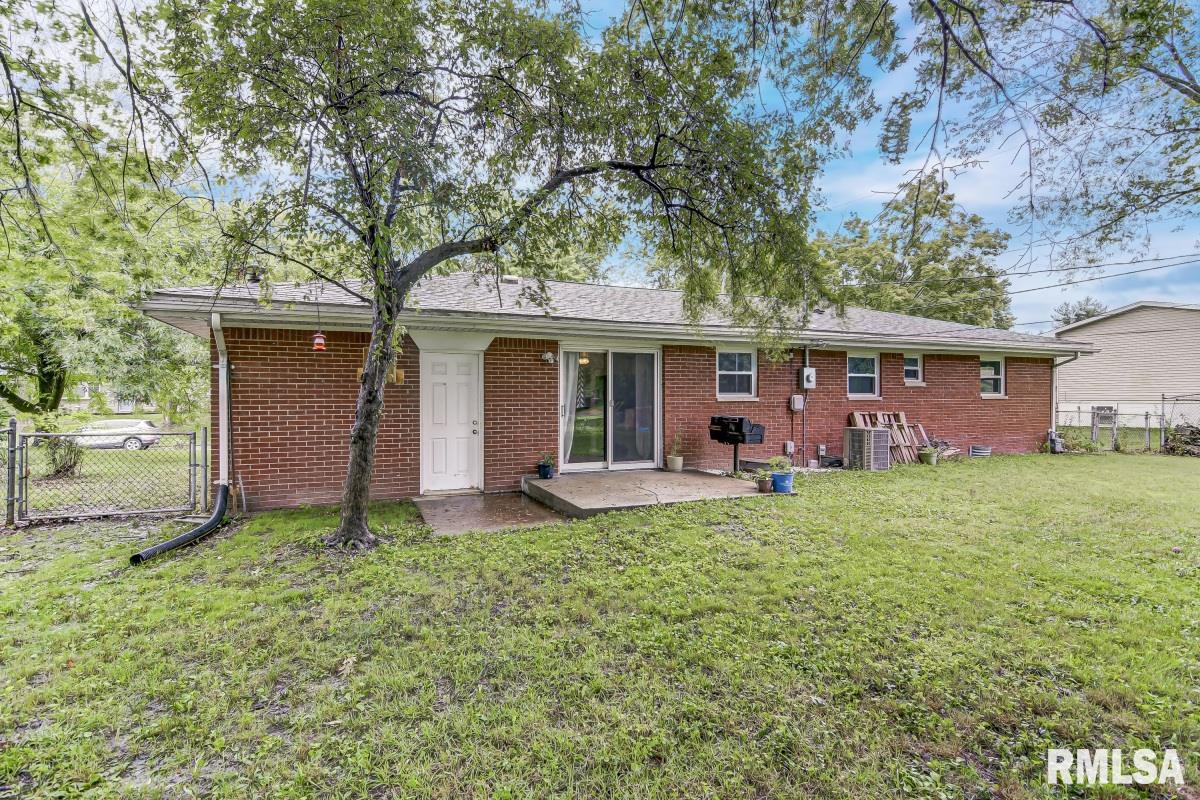 60 Mesa Road Springfield, IL 62702 - Photo 26 of 28